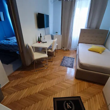 Knezevic Resorts 11-3
